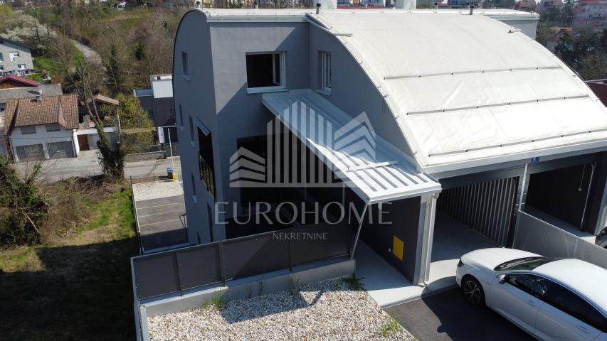 PENTHOUSE, NOVOGRADNJA 140m2, RIM , REMETE