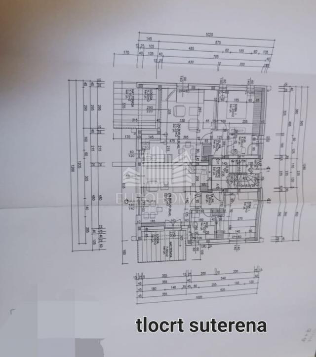 Ekskluzivno, Novalja, Škuncini Stani, 2 kuće 1000m2 s bazenom