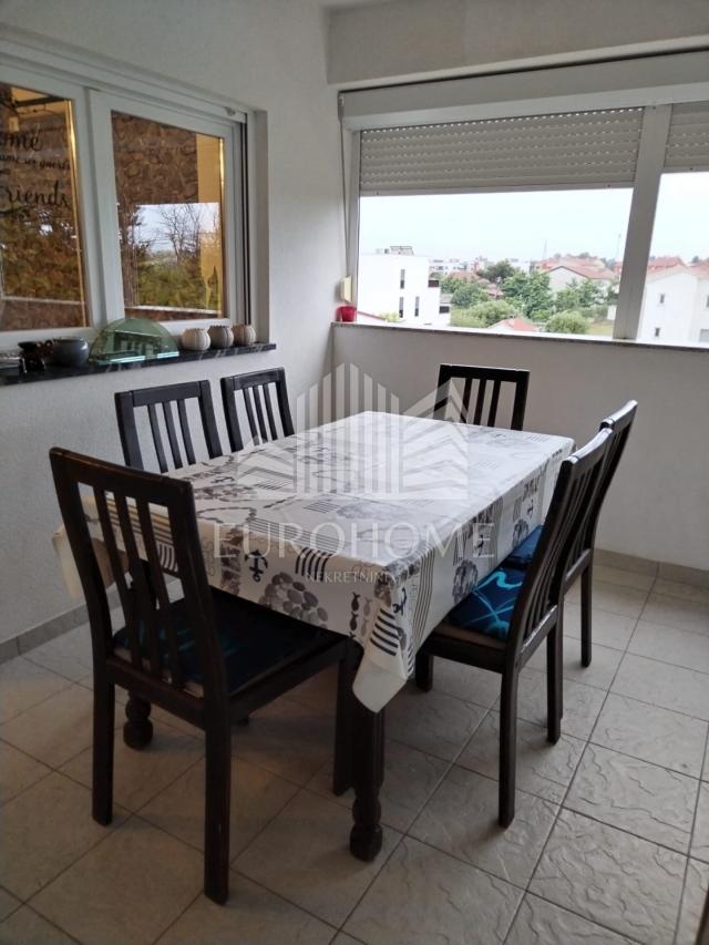 Nin, apartman 61 m2 u blizini Kraljičine plaže