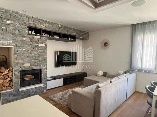 Flat Poluotok, Zadar, 105m2