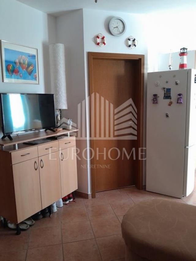 Apartment Povljana, 45,49m2