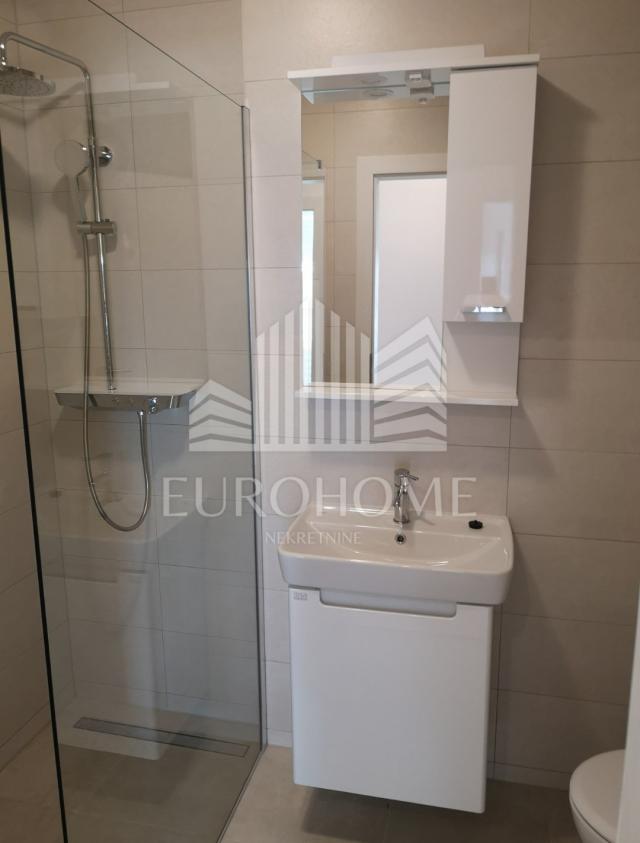 Flat Sesvetski Kraljevec, Sesvete, 81,67m2