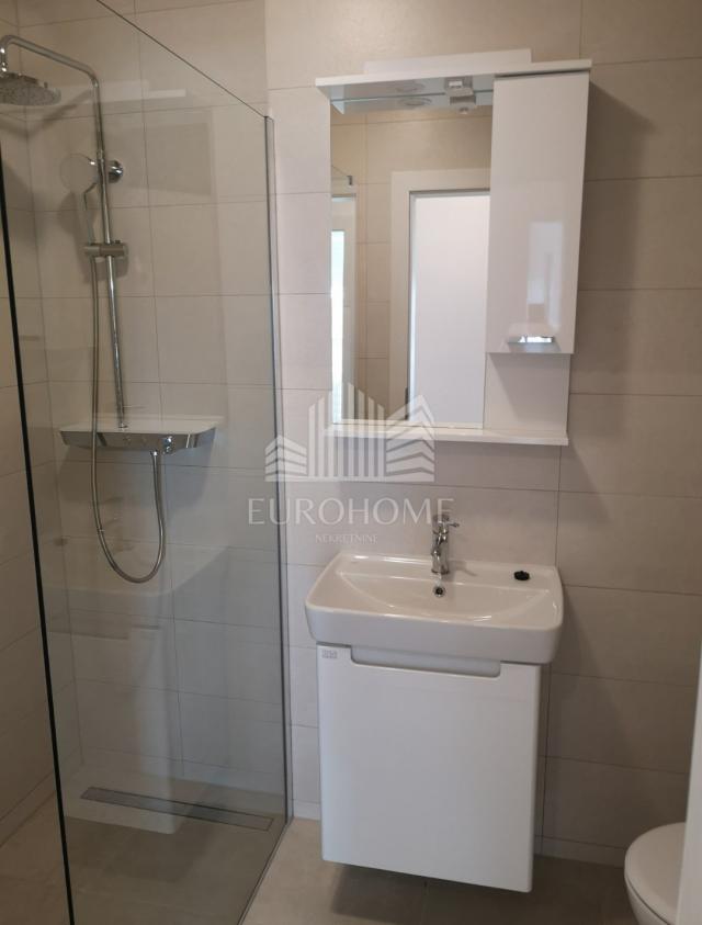 Flat Sesvetski Kraljevec, Sesvete, 82,13m2