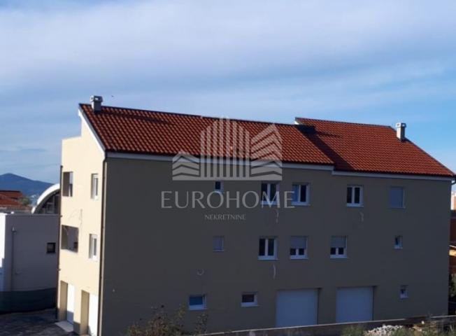 Flat Plovanija, Zadar, 117m2