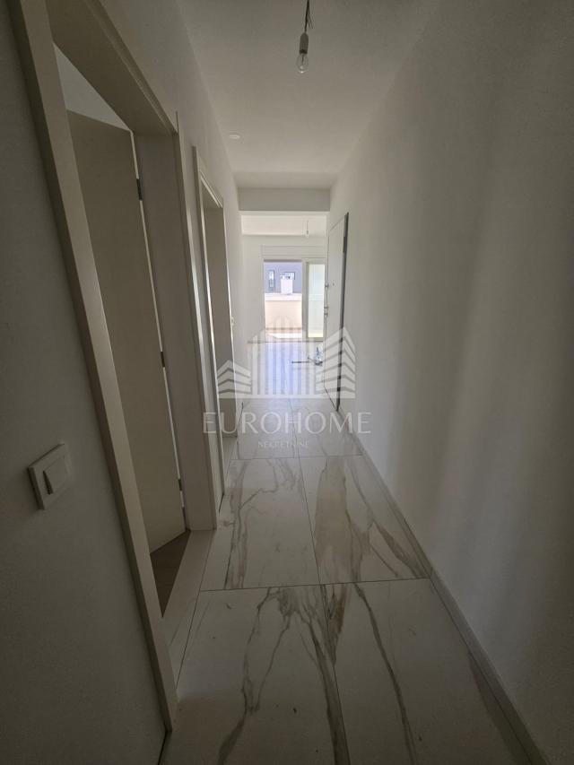 Flat Plovanija, Zadar, 117m2