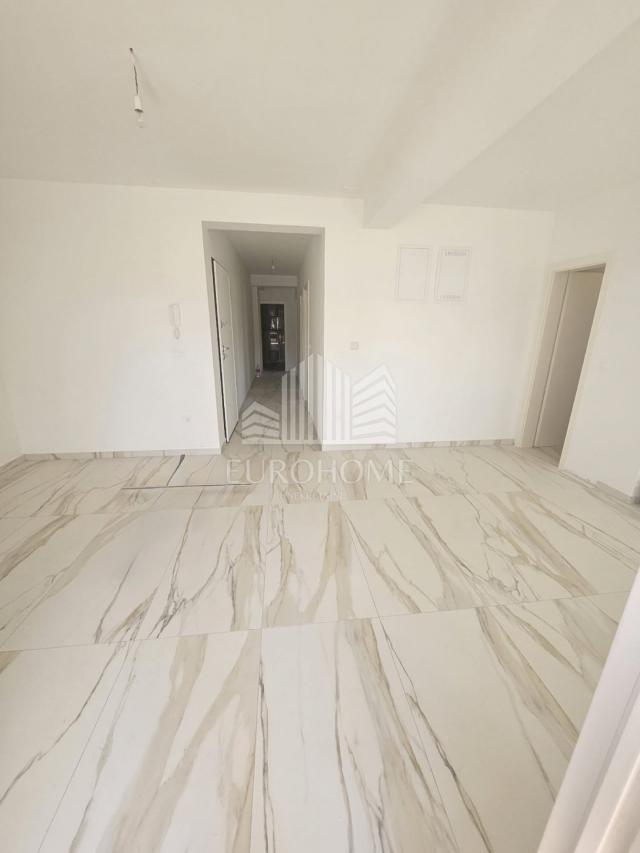 Flat Plovanija, Zadar, 117m2