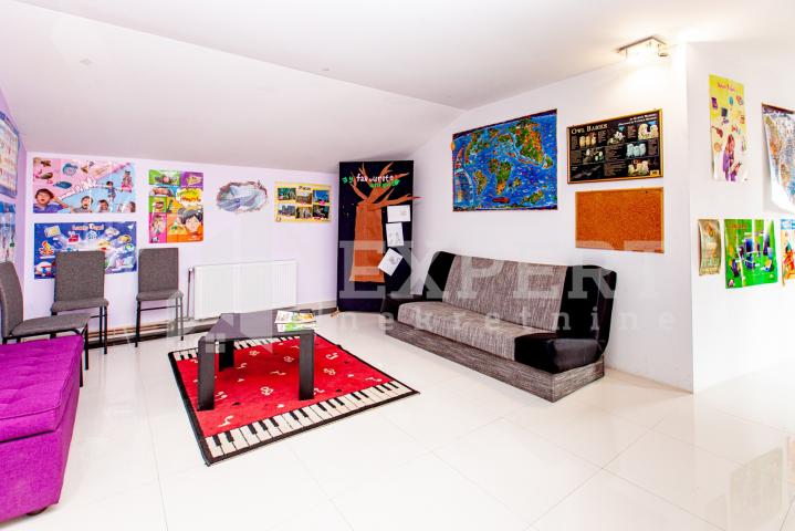 Brzi Brod, poslovni prostor, 430 m2