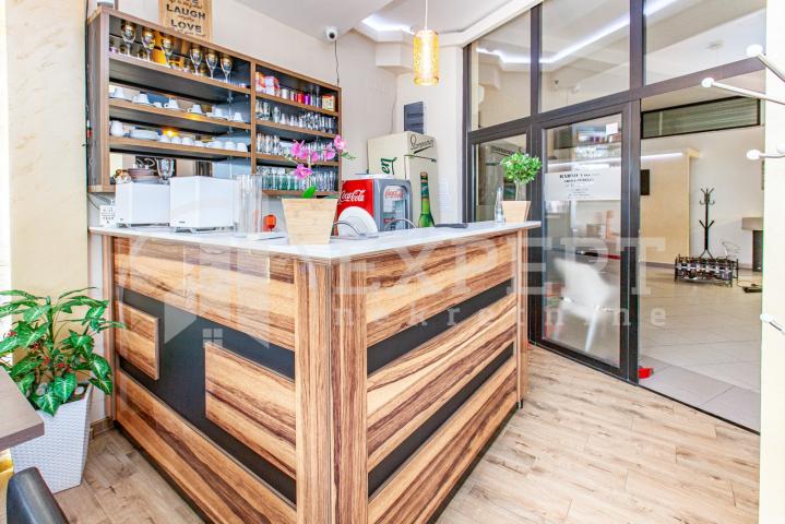 Brzi Brod, poslovni prostor, 430 m2