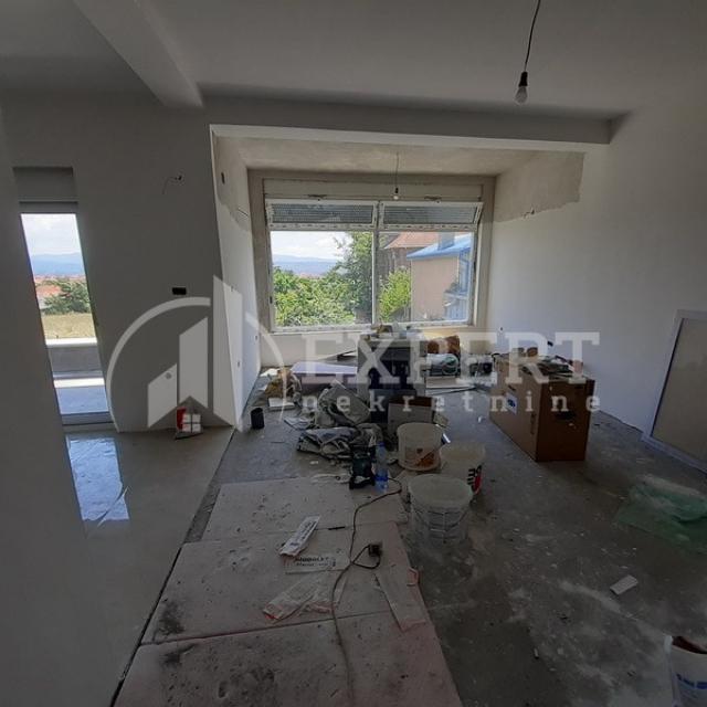 Kuća Donji Komren, 220m2