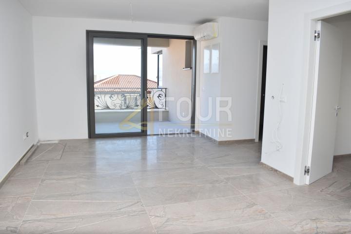 Opatija, novogradnja, 2S+DB, 75. 68m2, terasa