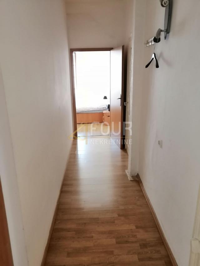 Flat Centar, Rijeka, 70,85m2