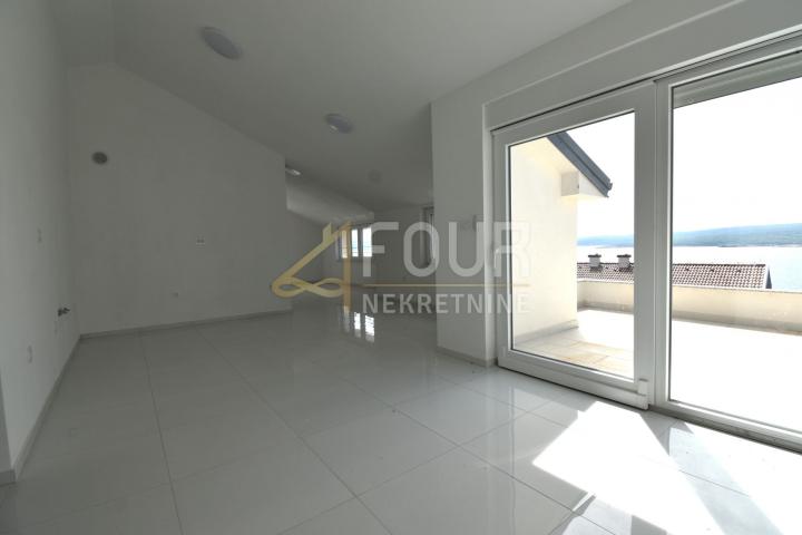 Flat Crikvenica, 109,97m2