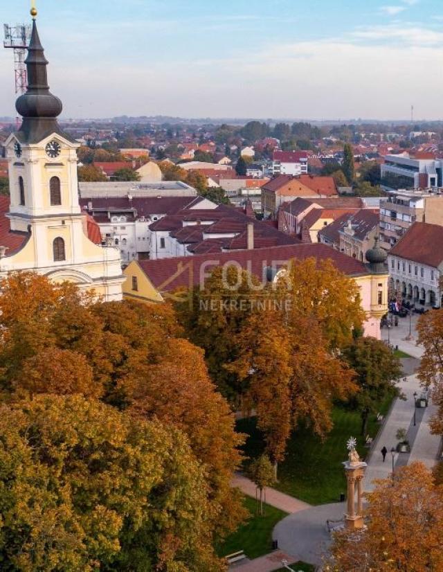 Vinkovci, Mirkovci, samostojeća kuća s okućnicom