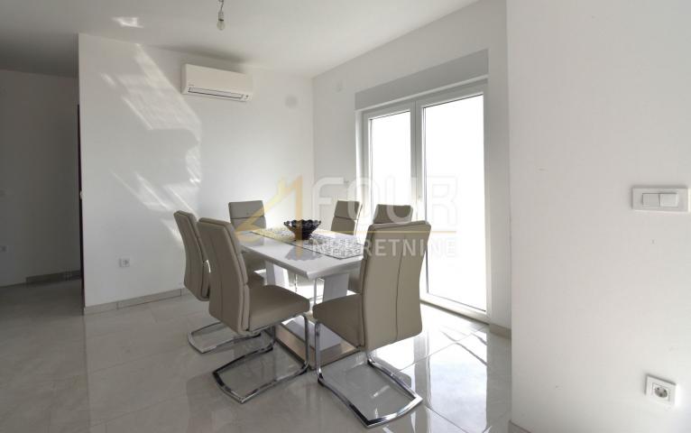 Flat Opatija - Centar, Opatija, 78,82m2