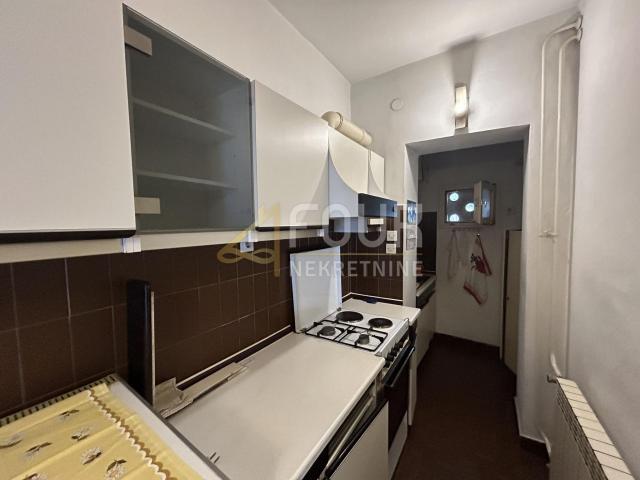 Rijeka, Pećine, 76. 32m2, 2s+db, balkon, pogled na more!