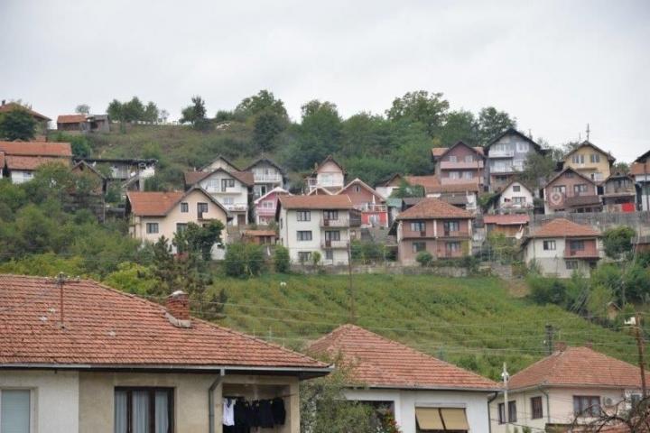 Prodaje se kuća, 180 m2, ul. Rada Drobnjaka, Prijepolje