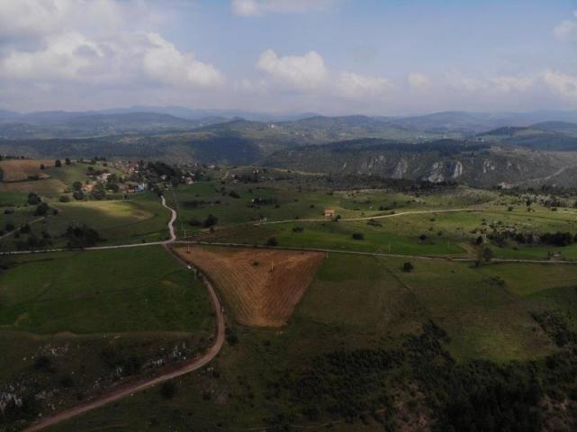 Prodaje se poljoprivredno i šumsko zemljište, 1. 01, 48 ha, Gujanička mala, Nova Varoš