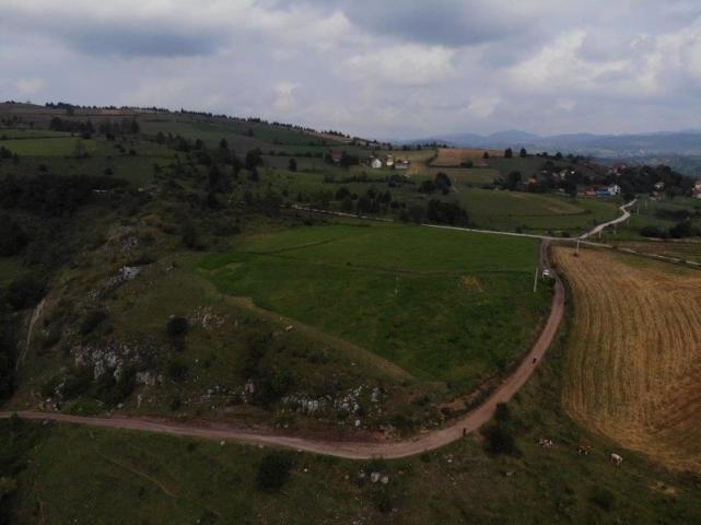 Prodaje se poljoprivredno i šumsko zemljište, 1. 01, 48 ha, Gujanička mala, Nova Varoš