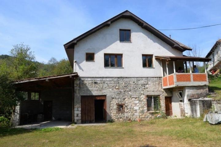 Prodaje se kuća sa vodenicom, 136 m2, Seljašnica, Prijepolje