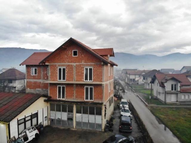 Prodaju se 2 objekta 635 m2, Velika župa, Prijepolje