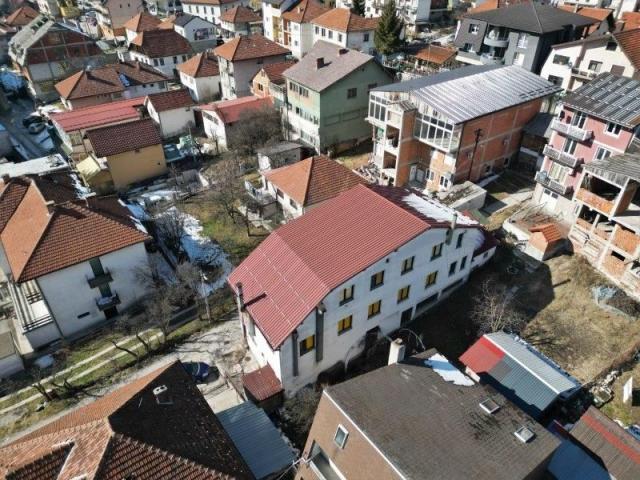 Prodaje se poslovni objekat 510 m2, ul. Svetog Save 16, Nova Varoš