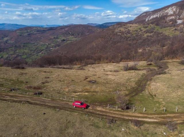 Prodaje se poljoprivredno i šumsko zemljište, 7. 71 ha, Sopotnica, Prijepolje