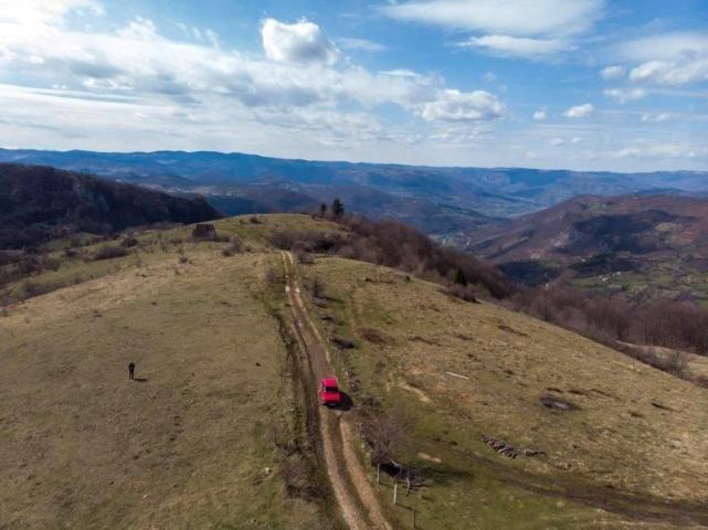 Prodaje se poljoprivredno i šumsko zemljište, 7. 71 ha, Sopotnica, Prijepolje