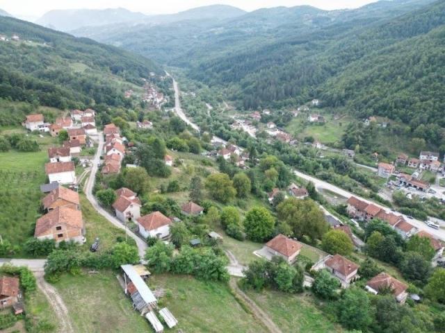 Prodaju se 2 kuće 280 i 270 m2, Peselja, Prijepolje