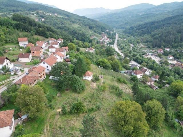 Prodaju se 2 kuće 280 i 270 m2, Peselja, Prijepolje