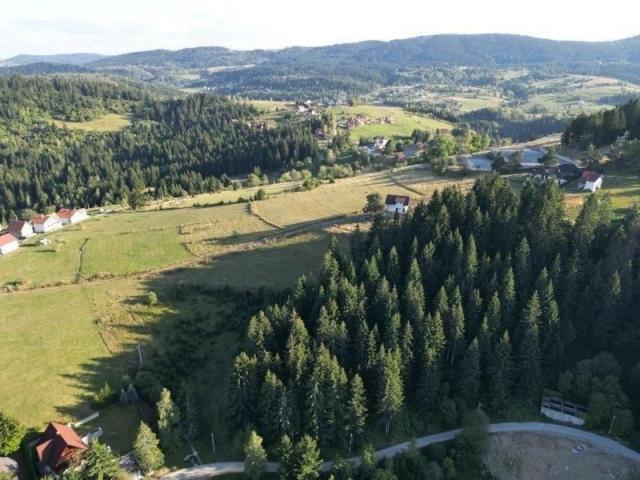 Prodaje se građevinsko zemljište 3850 m2, Zlatar, Nova Varoš