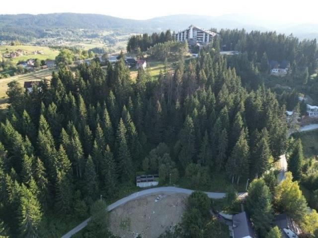 Prodaje se građevinsko zemljište 3850 m2, Zlatar, Nova Varoš