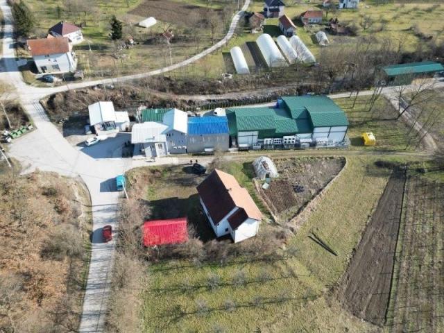 Prodaje se kuća 185 m2, Ivanjski put 302, Prijepolje 