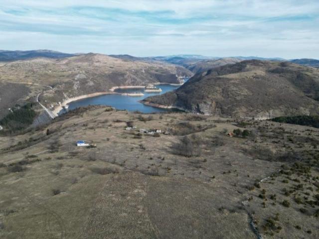 Prodaje se poljoprivredno zemljište 1210 m2, Komarani, Nova Varoš