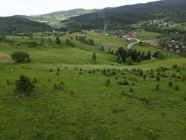 Prodaje se građevinsko zemljište 1549 m2, Kadina Ravan, Nova Varoš