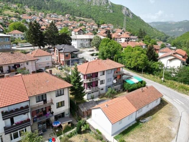 Prodaje se kuća u nizu  184 m, Pionirska, Prijepolje