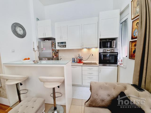 Stan NOVI SAD, SOCIJALNO, kv: 91, € 195700, ID: 1058402