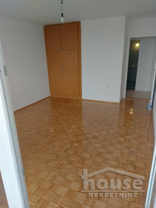 Stan NOVI SAD, BULEVAR, kv: 61, € 123600, ID: 1059035