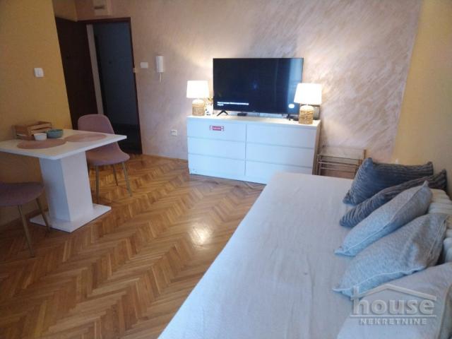 Stan NOVI SAD, BULEVAR, kv: 35, € 143170, ID: 1059369