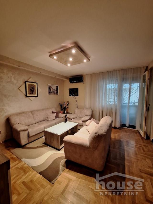 Stan NOVI SAD, BULEVAR, kv: 67, € 206000, ID: 1059388