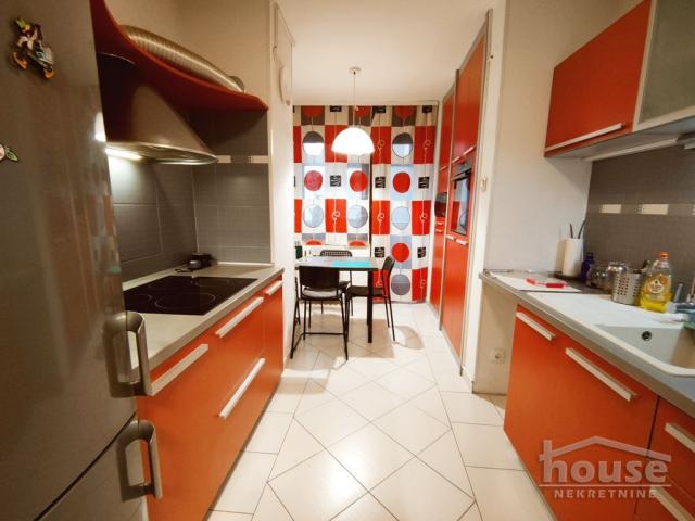 Stan PETROVARADIN, PETROVARADIN, kv: 77, € 132870, ID: 1060745