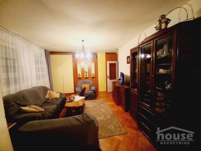 Stan NOVI SAD, BULEVAR, kv: 83, € 196630, ID: 1060748