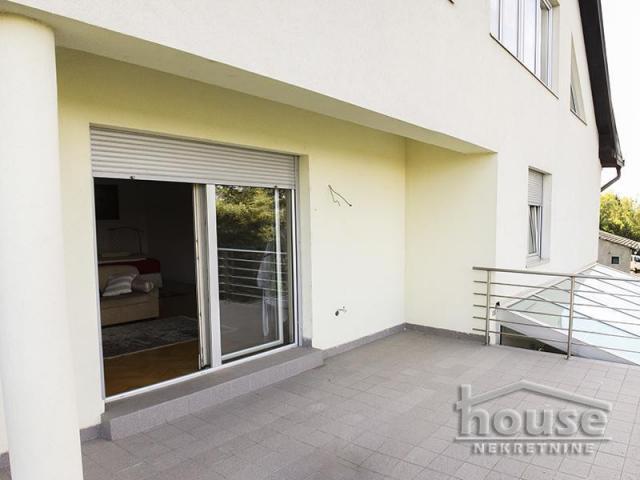 Kuća PETROVARADIN, PETROVARADIN, kv: 529, € 695000, ID: 3044689