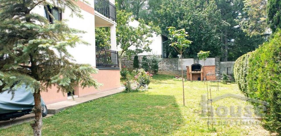 Kuća SREMSKA KAMENICA, ČARDAK, kv: 404, € 515000, ID: 3045035