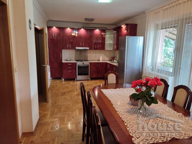 Kuća SREMSKA KAMENICA, CENTAR, kv: 462, € 339900, ID: 3045405