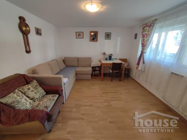 Kuća SREMSKA KAMENICA, CENTAR, kv: 380, € 257500, ID: 3045429