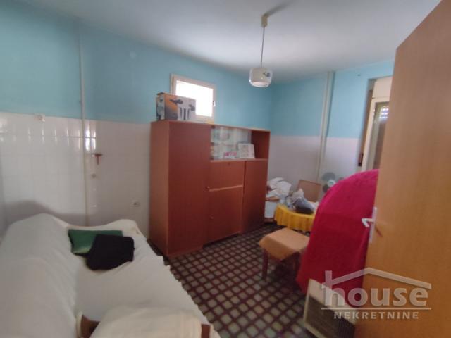 Kuća SREMSKA KAMENICA, CENTAR, kv: 380, € 257500, ID: 3045429