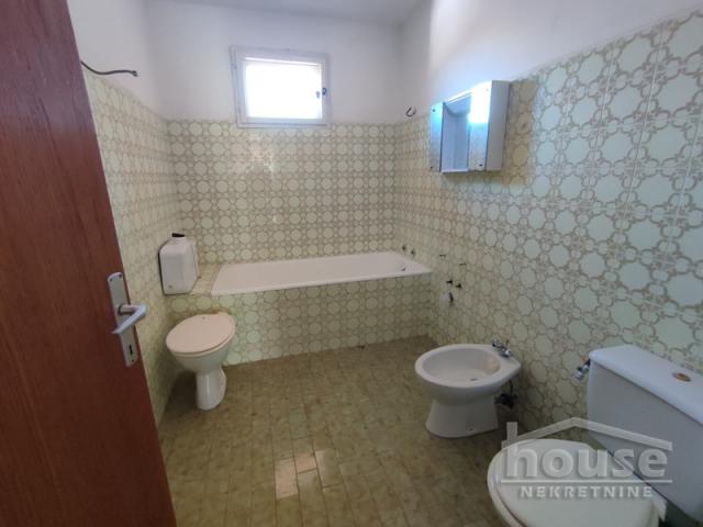 Kuća SREMSKA KAMENICA, CENTAR, kv: 380, € 257500, ID: 3045429