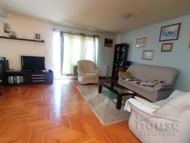 Kuća SREMSKA KAMENICA, PARAGOVO, kv: 250, € 257500, ID: 3045555