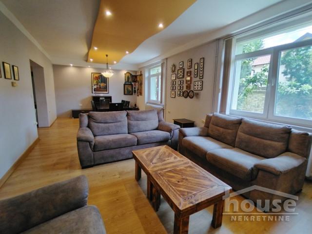 Kuća NOVI SAD, SALAJKA, kv: 290, € 480000, ID: 3045780