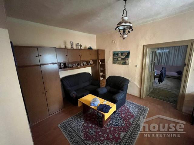 Kuća ZMAJEVO, ZMAJEVO, kv: 224, € 36000, ID: 3045830